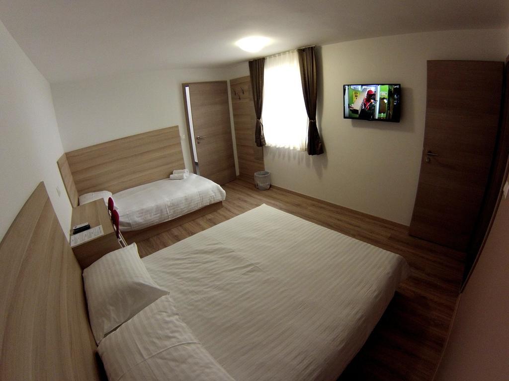 Sweet Dreams Rooms And Apartments Postojna Ruang foto