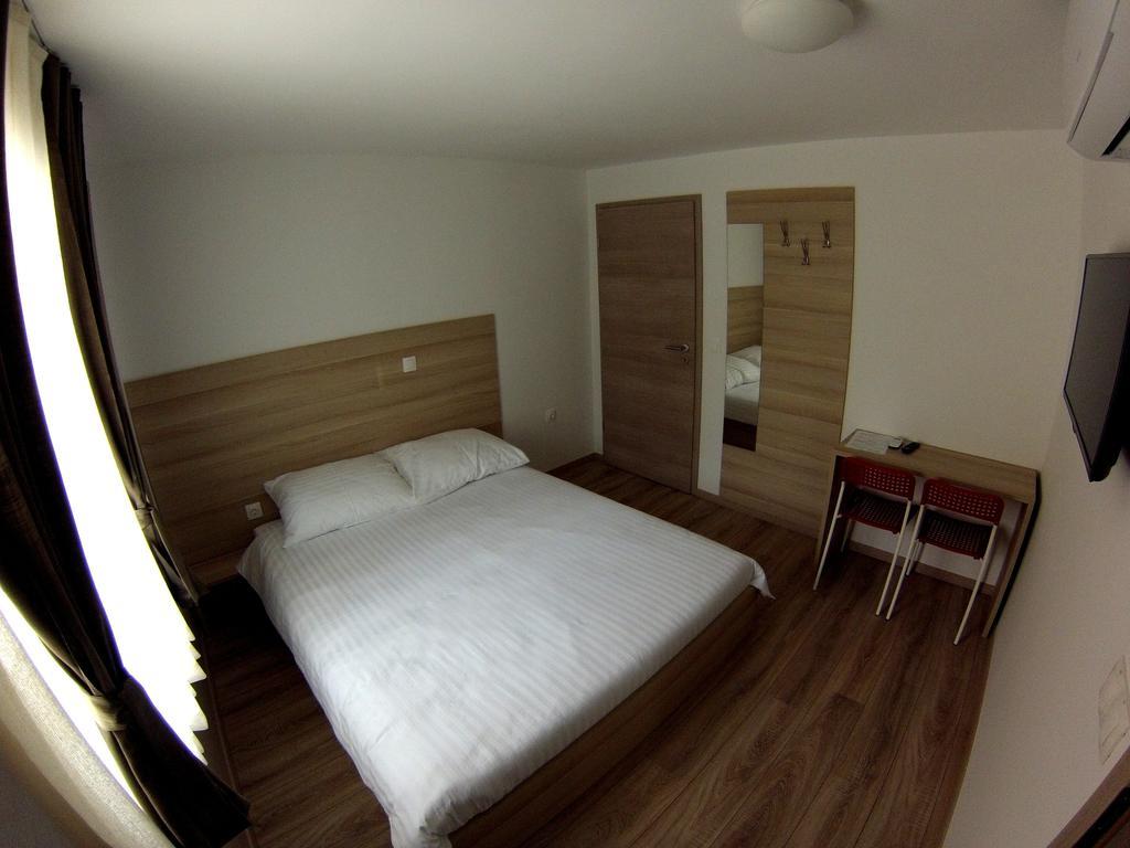 Sweet Dreams Rooms And Apartments Postojna Ruang foto